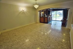 Dining Room- click for photo gallery